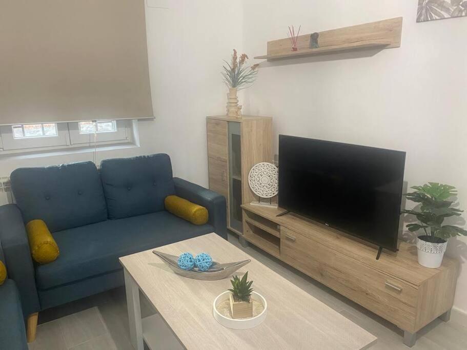 Apartamento En Toledo Ideal Para Visitas A Puy Du Fou Bagian luar foto
